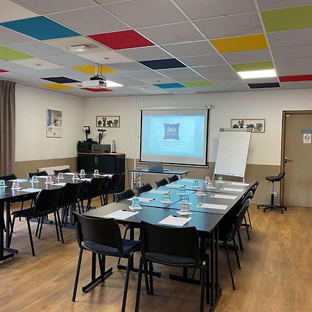 Ibis Budget Marne La Vallee Pontault Combault מראה חיצוני תמונה