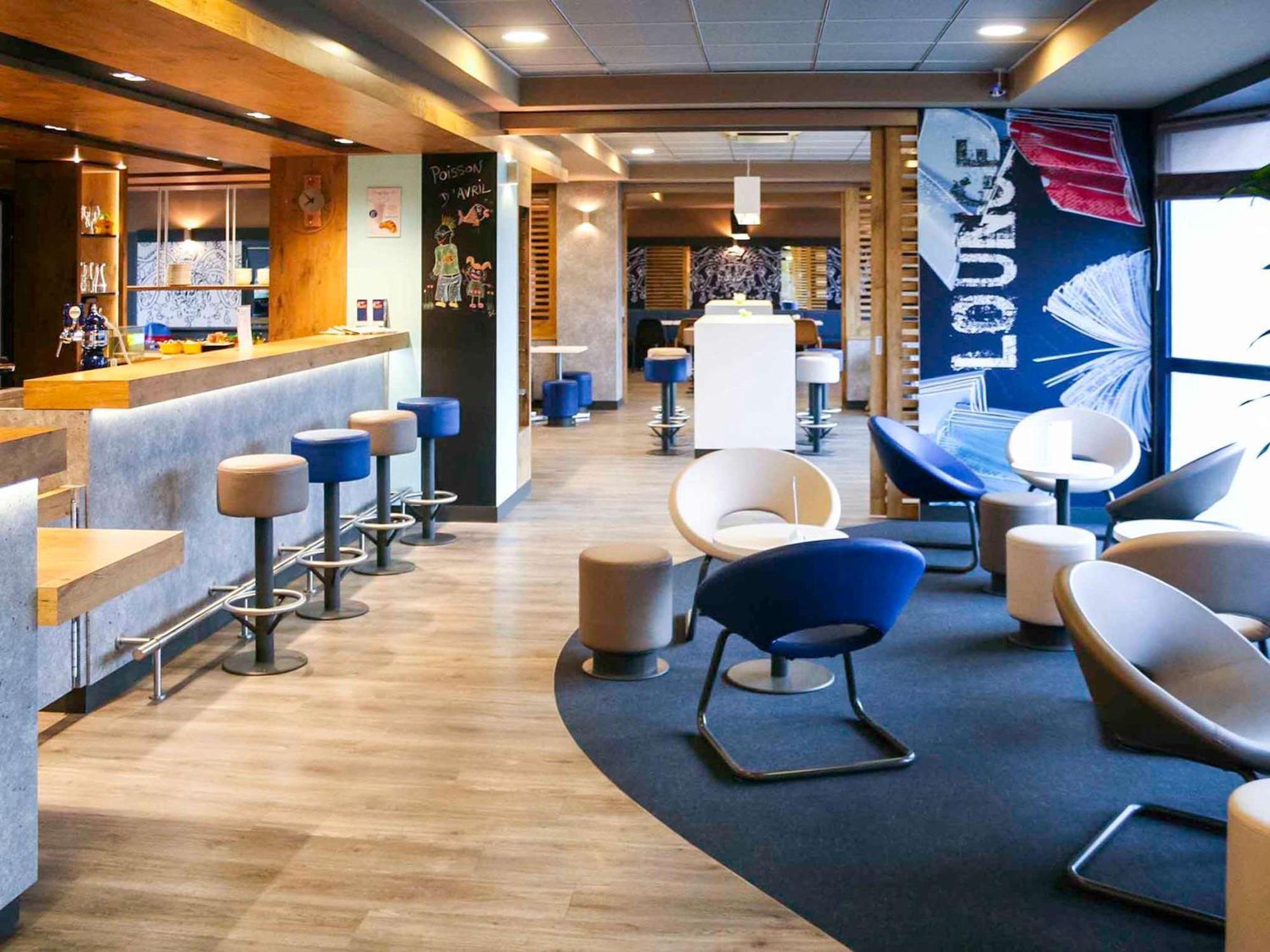 Ibis Budget Marne La Vallee Pontault Combault מראה חיצוני תמונה