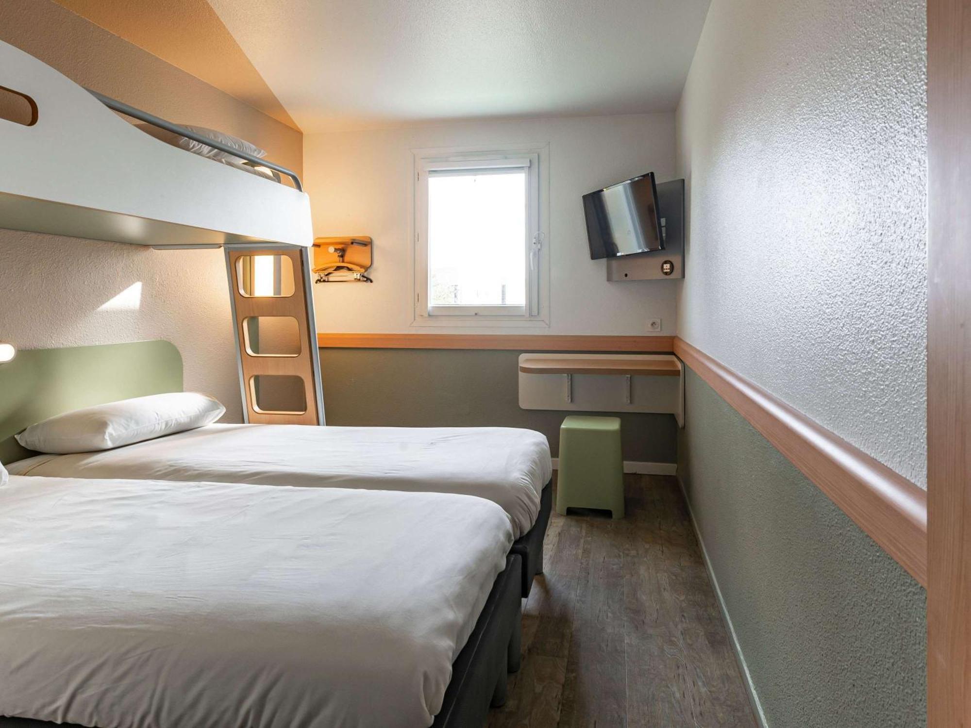 Ibis Budget Marne La Vallee Pontault Combault מראה חיצוני תמונה