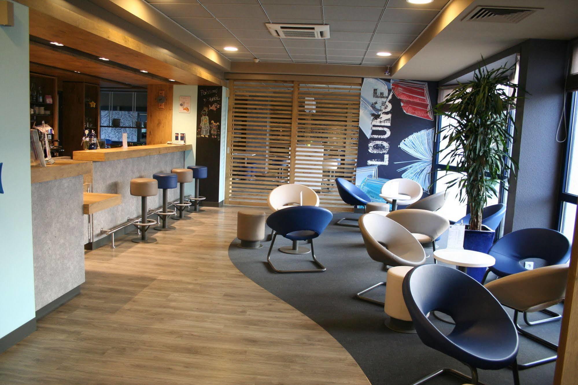 Ibis Budget Marne La Vallee Pontault Combault מראה חיצוני תמונה