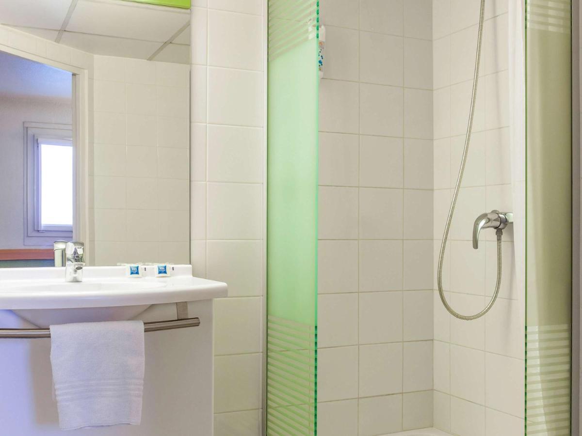 Ibis Budget Marne La Vallee Pontault Combault מראה חיצוני תמונה